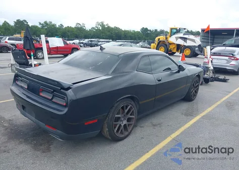 2018 Dodge Challenger T/A Plus z USA, uszkodzony, nr VIN 2C3CDZBT6JH215459